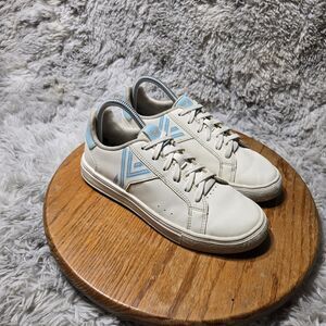 YY Nation Fractus Cactus Shoe Womens Size 7 Mens Size 5.5 White Sky UNC Blue